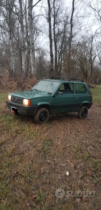 Usata Fiat Panda 4x4 54 CV (39 kW) 1999 Verde Utilitaria
