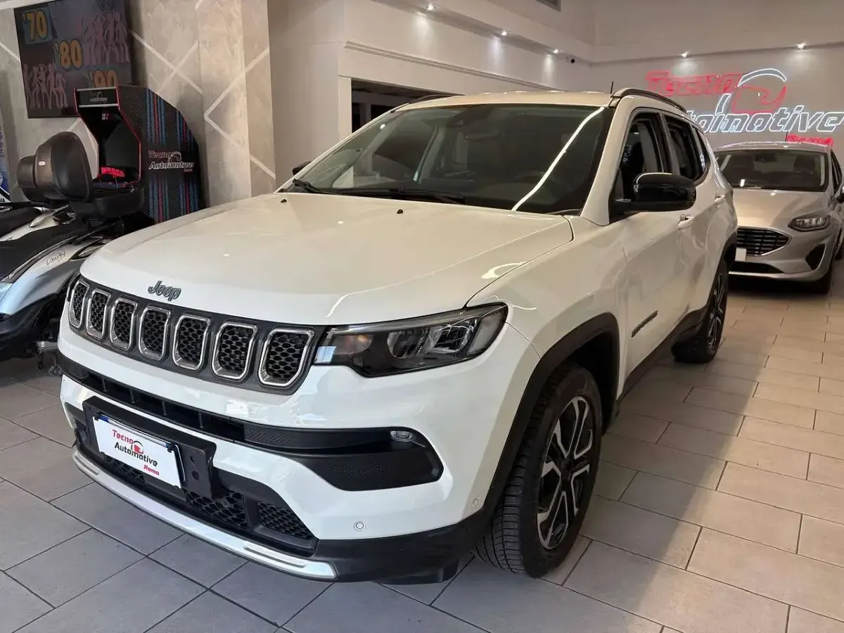 Usata Jeep Compass Limited 131 CV (96 kW) 2022 Bianco alpino SUV