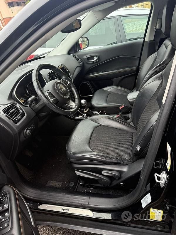 Usata Jeep Compass Limited 120 CV (88 kW) 2017 Nero SUV