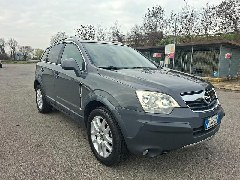Usata Opel Antara Edition+ 150 CV (110 kW) 2010 Argento SUV