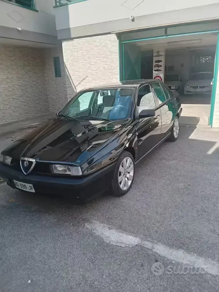 Usata Alfa Romeo 155 116 CV (85 kW) 1995 Berlina