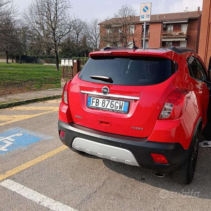 Usata Opel Mokka 140 CV (102 kW) 2015 SUV