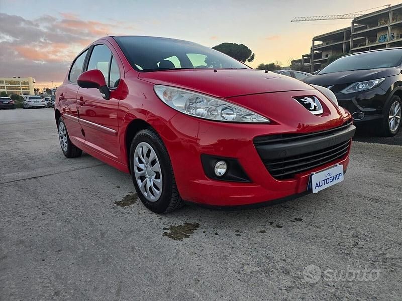 Usata Peugeot 207 70 CV (51 kW) 2013 Rosso Berlina