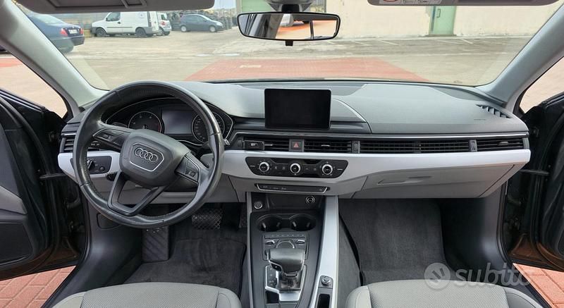 Usata Audi A4 120 CV (88 kW) 2016 Grigio Station wagon