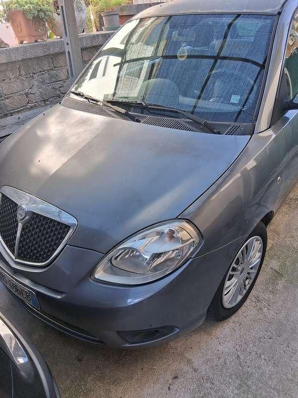 Usata Lancia Ypsilon 60 CV (44 kW) 2008 Utilitaria