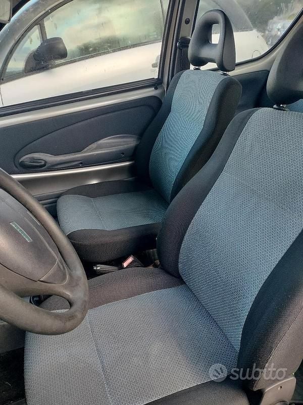 Usata Fiat 600 2003 Grigio Berlina