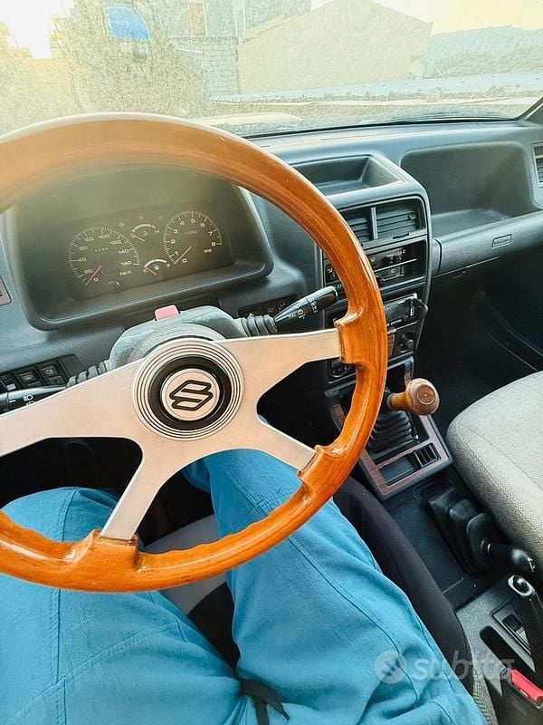 Usata Suzuki Vitara 75 CV (55 kW) 1993 Grigio SUV