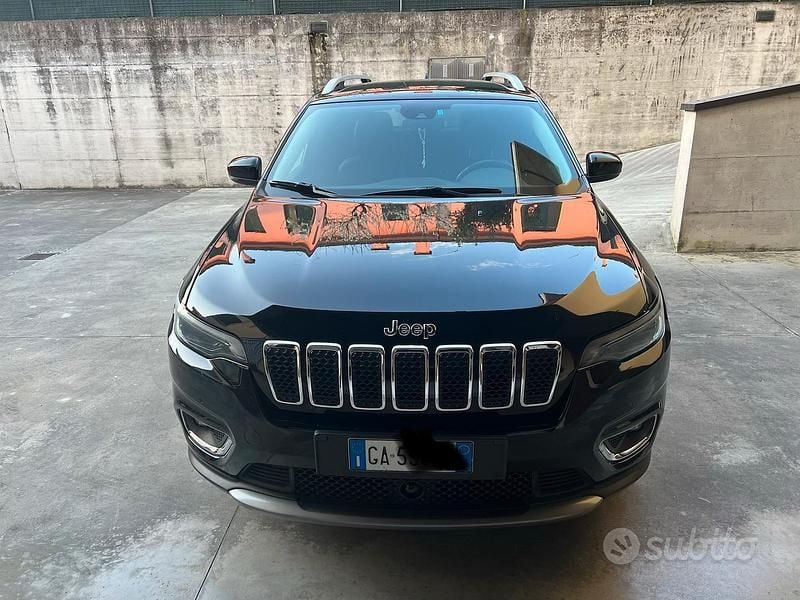 Usata Jeep Cherokee Limited 195 CV (143 kW) 2019 Nero SUV