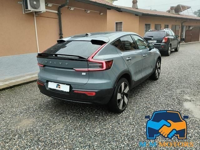 Usata Volvo C40 Ultimate 300 kW (408 CV) 2022 Giallo SUV