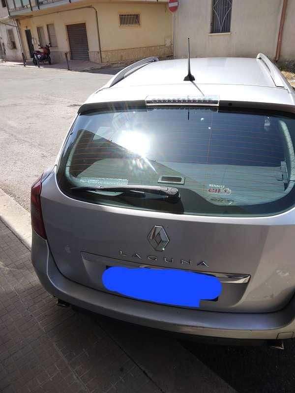 Usata Renault Laguna III 150 CV (110 kW) 2008 Station wagon
