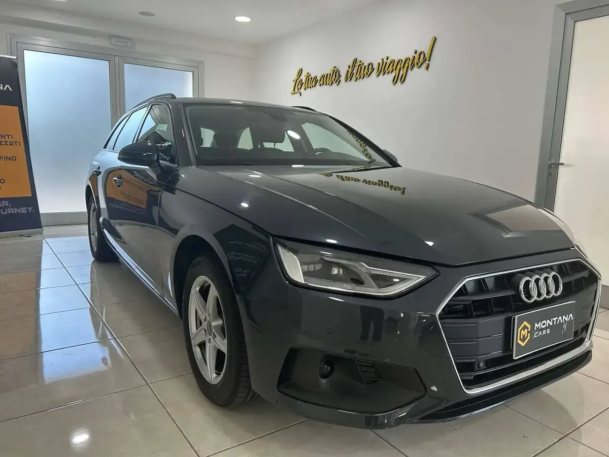 Usata Audi A4 Ambiente 163 CV (119 kW) 2020 Grigio Station wagon