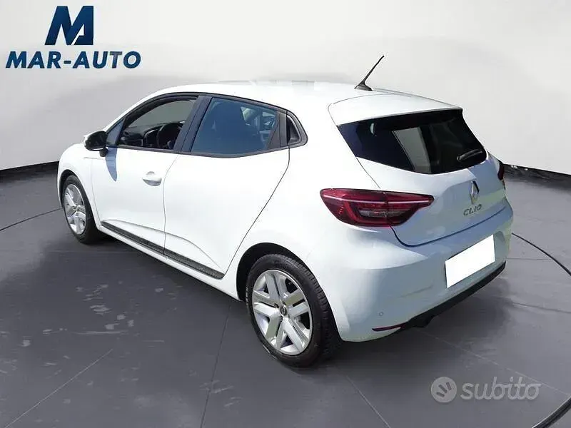 Usata Renault Clio V SE 72 CV (52 kW) 2020 Bianco Berlina