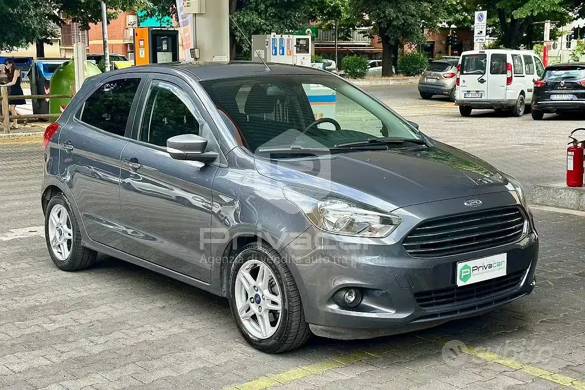Usata Ford Ka Plus Ultimate 86 CV (63 kW) 2018 Grigio Utilitaria