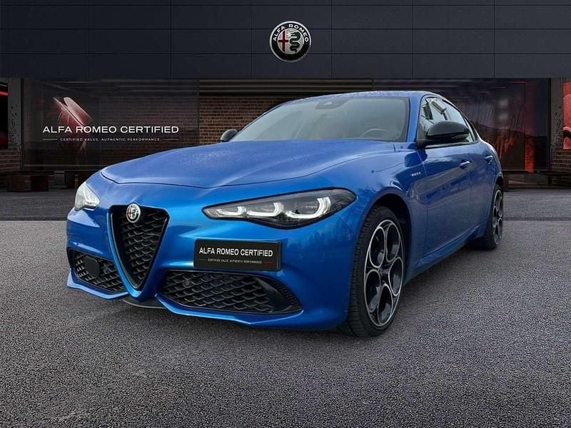 Blu Usata 2023 Alfa Romeo Giulia Veloce Tre volumi | 39.900 € (Buon prezzo) - Immagine 1/4