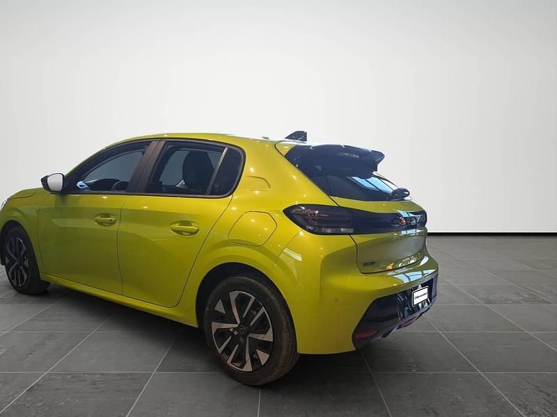 Nuova Peugeot 208 Business-Line 110 CV (80 kW) 2026 Giallo agueda Utilitaria