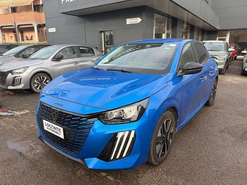 Usata Peugeot 208 Active 101 CV (74 kW) 2024 Blu/azzurro Utilitaria
