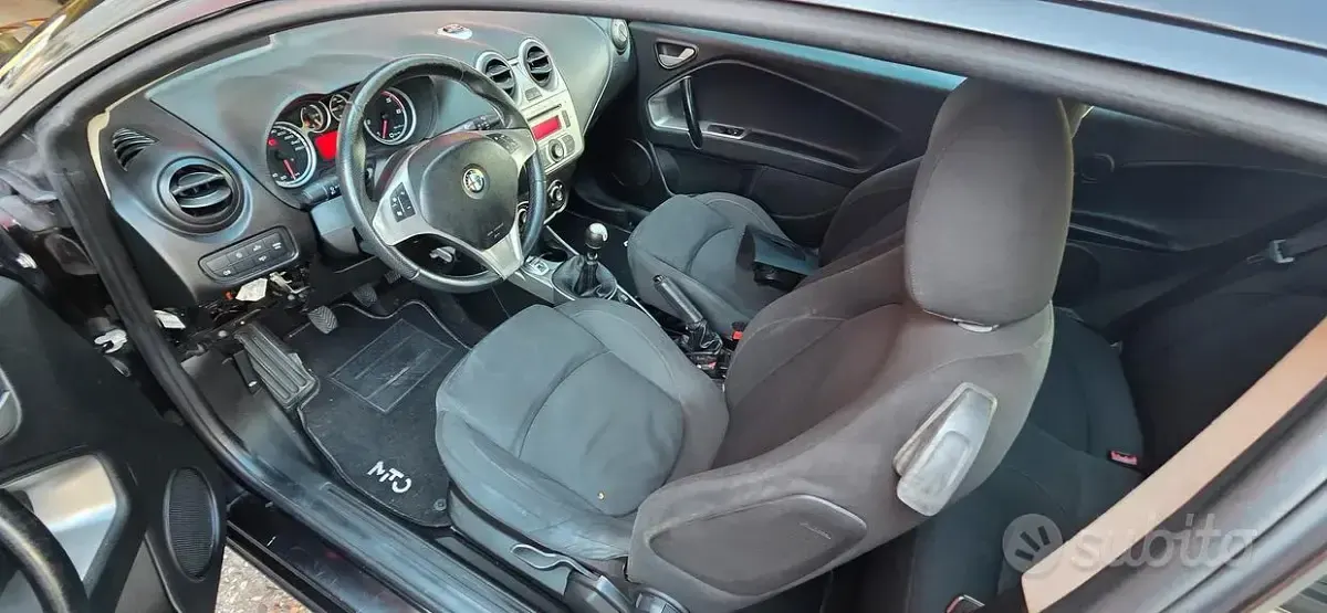 Usata Alfa Romeo MiTo 85 CV (62 kW) 2013 Nero Utilitaria