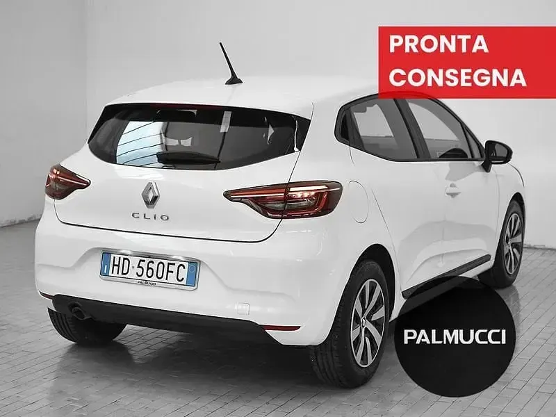 Usata Renault Clio Equilibre 90 CV (66 kW) 2023 Bianco Utilitaria