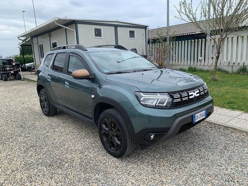 Usata Dacia Duster Extreme 101 CV (74 kW) 2023 Verde SUV