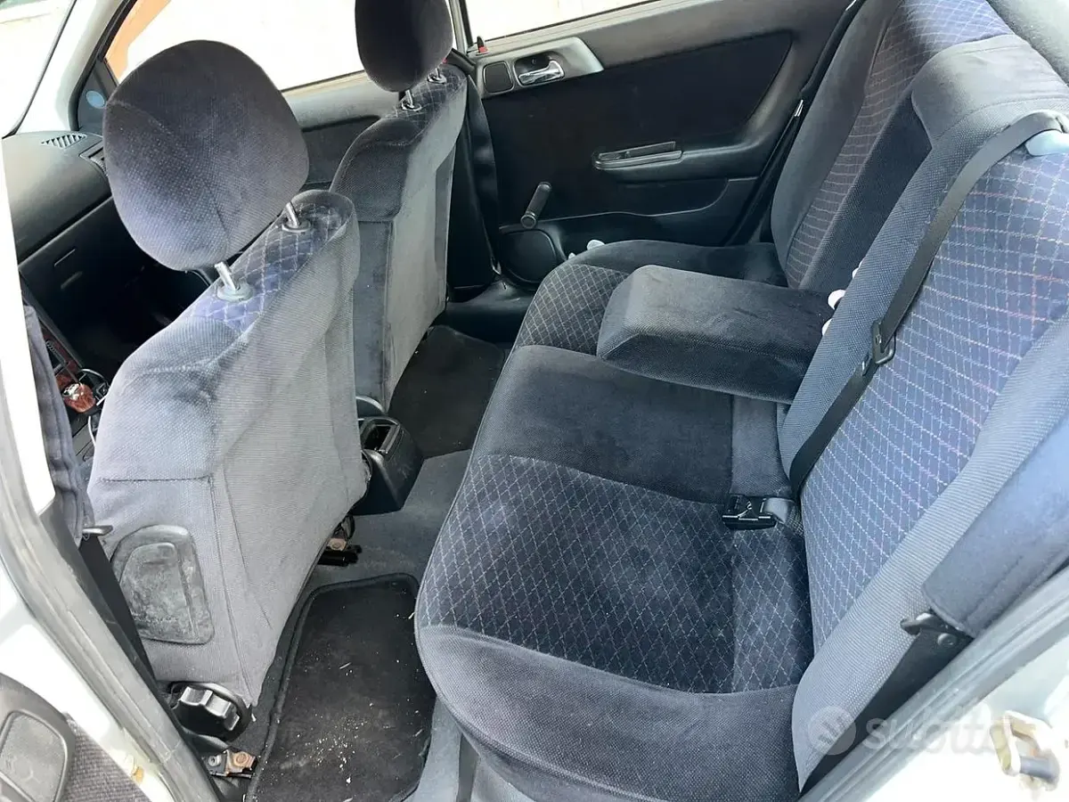 Usata Opel Astra 1999 Grigio Berlina