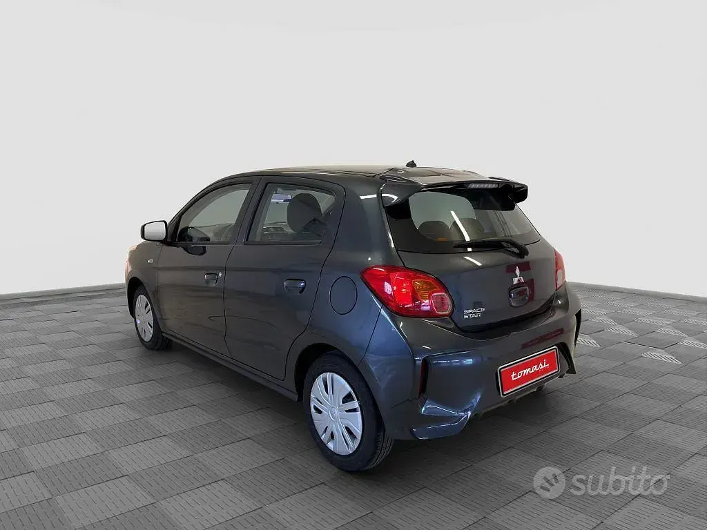 Usata Mitsubishi Space Star Invite 71 CV (52 kW) 2025 Graphite gray Utilitaria
