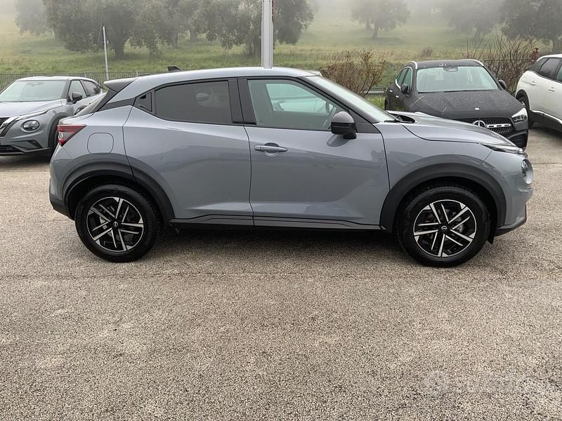 Usata Nissan Juke N-Connecta 114 CV (83 kW) 2025 Grigio SUV