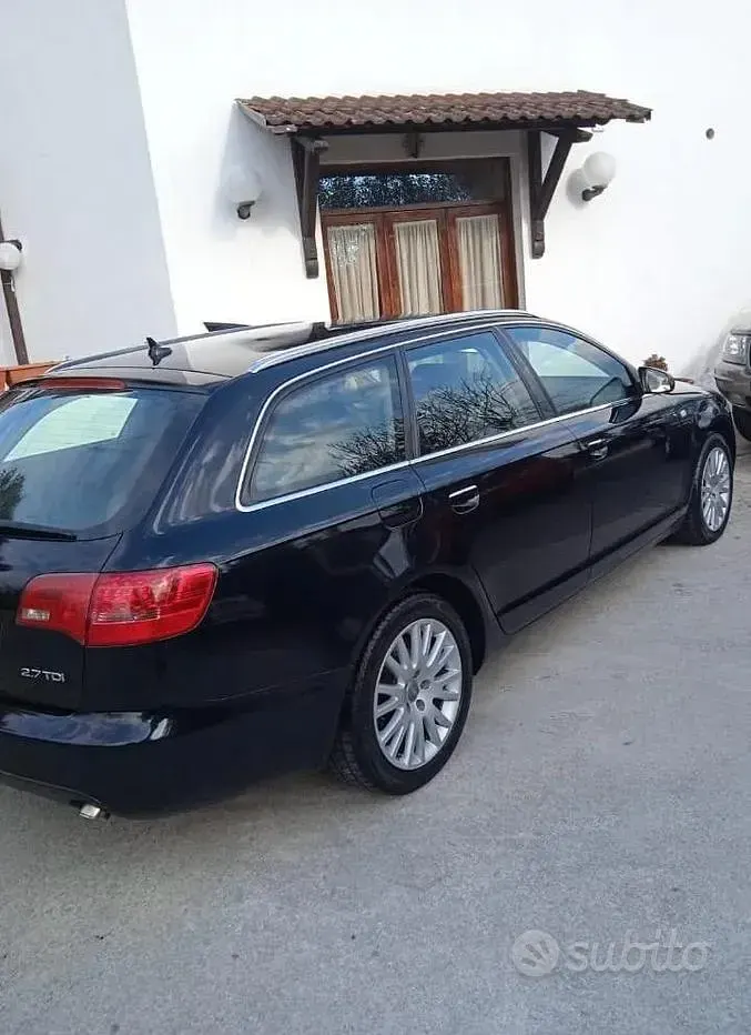 Usata Audi A6 250 CV (183 kW) 2009 Nero Station wagon