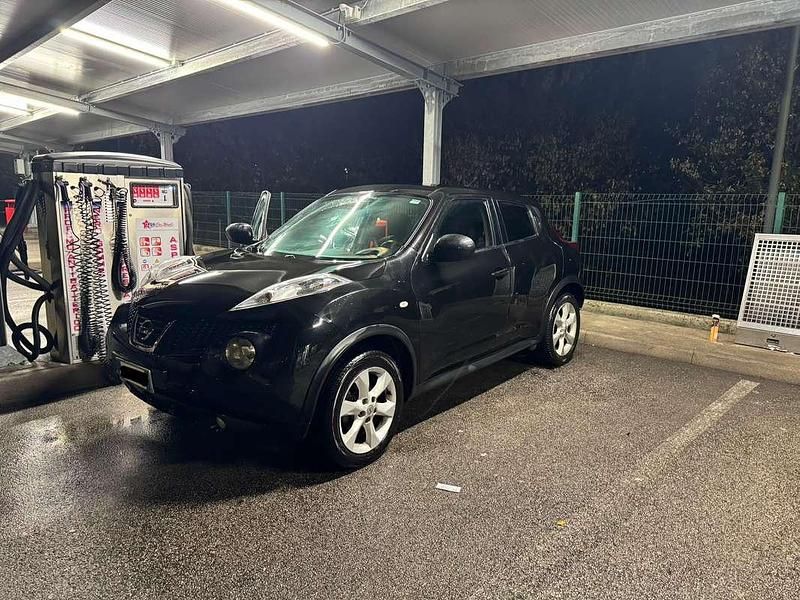 Usata Nissan Juke Tekna 110 CV (80 kW) 2010 Nero SUV