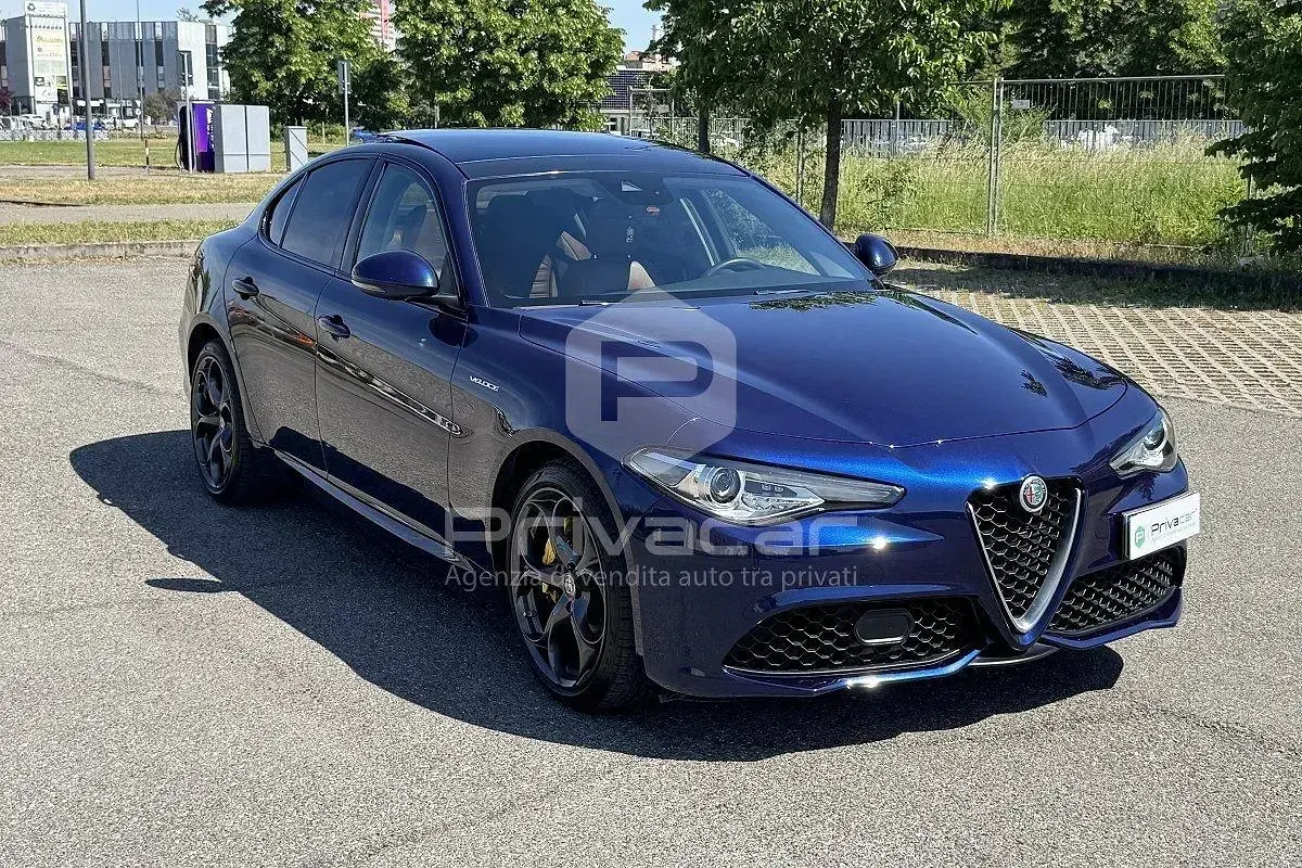 Usata Alfa Romeo Giulia Veloce 211 CV (155 kW) 2017 Blu Berlina