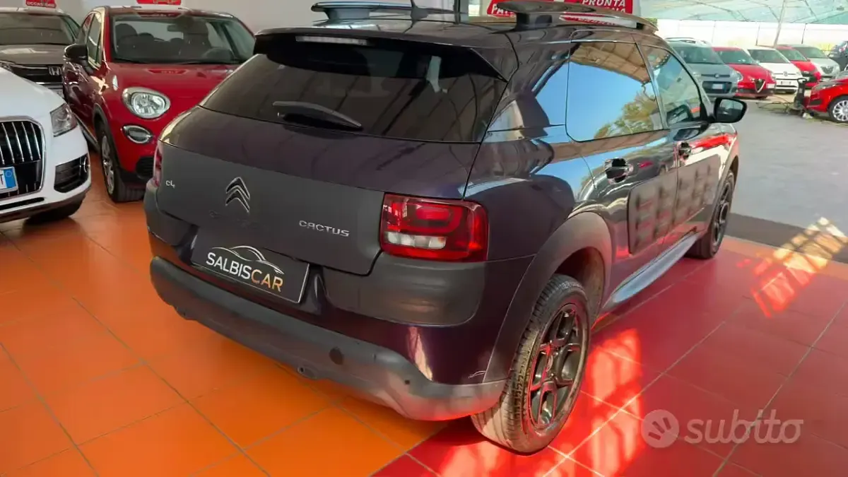Usata Citroën C4 Shine Edition 82 CV (60 kW) 2014 Viola SUV