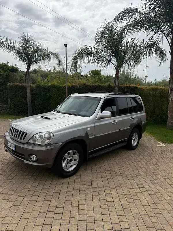 Usata Hyundai Terracan Premium 150 CV (110 kW) 2003 Grigio SUV