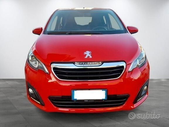 Usata Peugeot 108 Access 69 CV (50 kW) 2016 Rosso Utilitaria