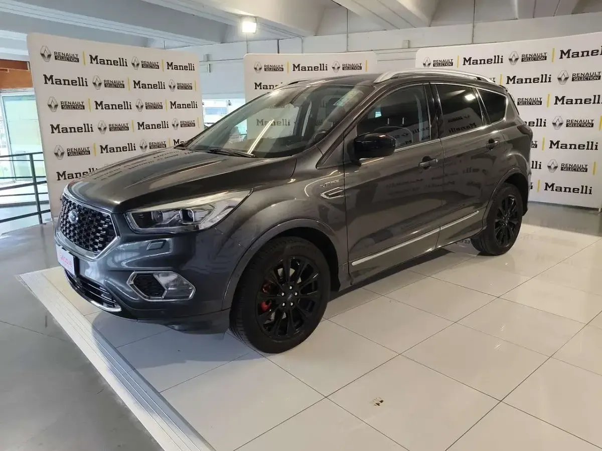 Usata Ford Kuga Vignale 150 CV (110 kW) 2017 Grigio SUV