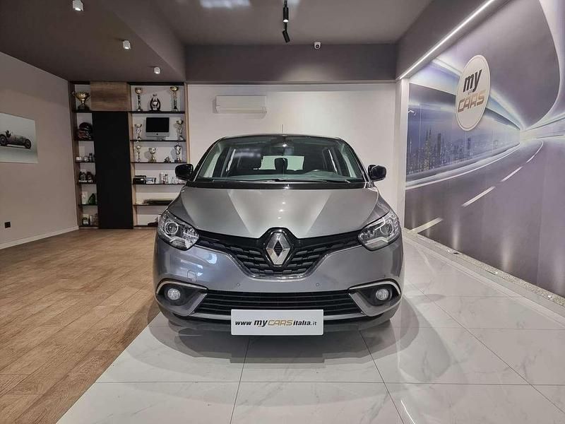 Grigio Usata 2017 Renault Scénic IV Intens Monovolume | 11.500 € (Buon prezzo) - Immagine 1/4