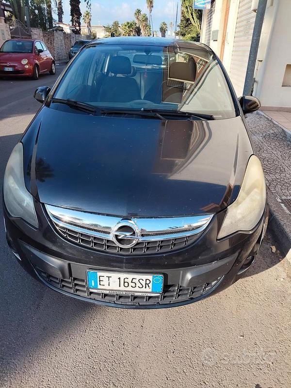Usata Opel Corsa 2014 Nero Berlina