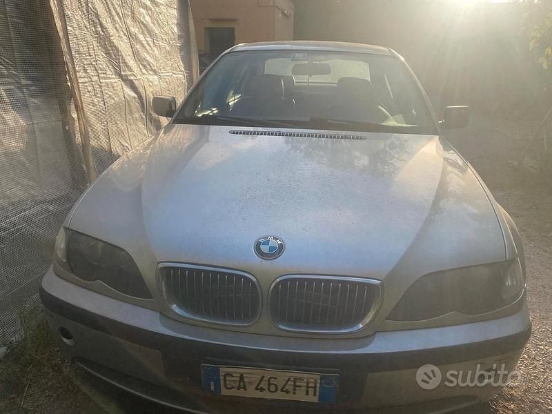 Usata BMW 2002 150 CV (110 kW) 2002 Grigio Berlina