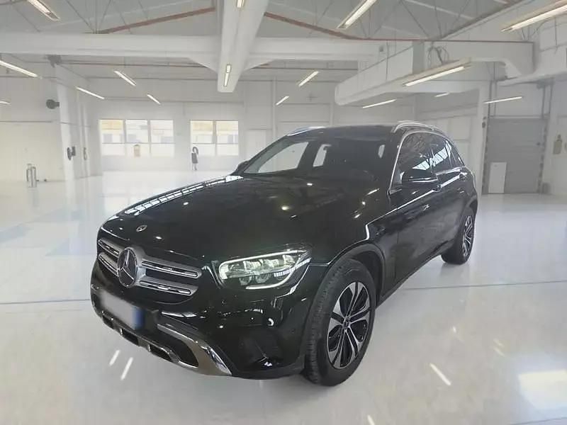 Usata Mercedes GLC200 Business 163 CV (119 kW) 2021 Nero SUV