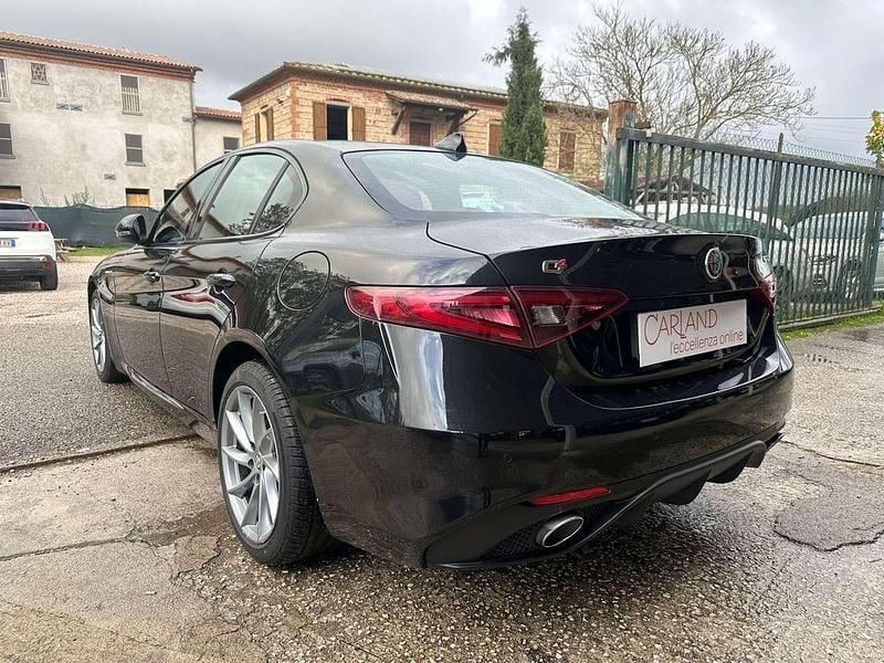 Usata Alfa Romeo Giulia Veloce 211 CV (155 kW) 2018 Nero Berlina