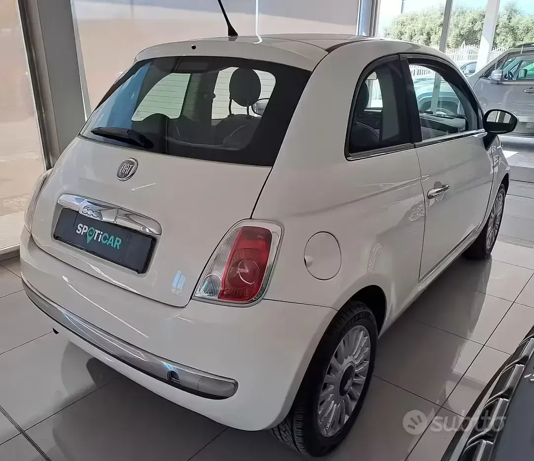 Usata Fiat 500 Lounge 69 CV (50 kW) 2009 Bianco Cabrio