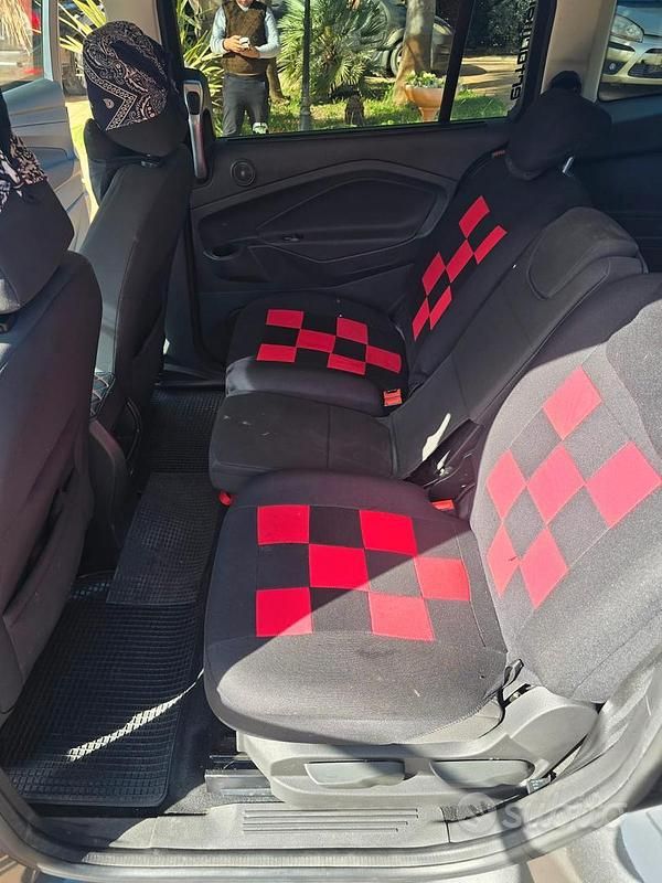 Usata Ford C-MAX 115 CV (84 kW) 2017 Grigio Monovolume