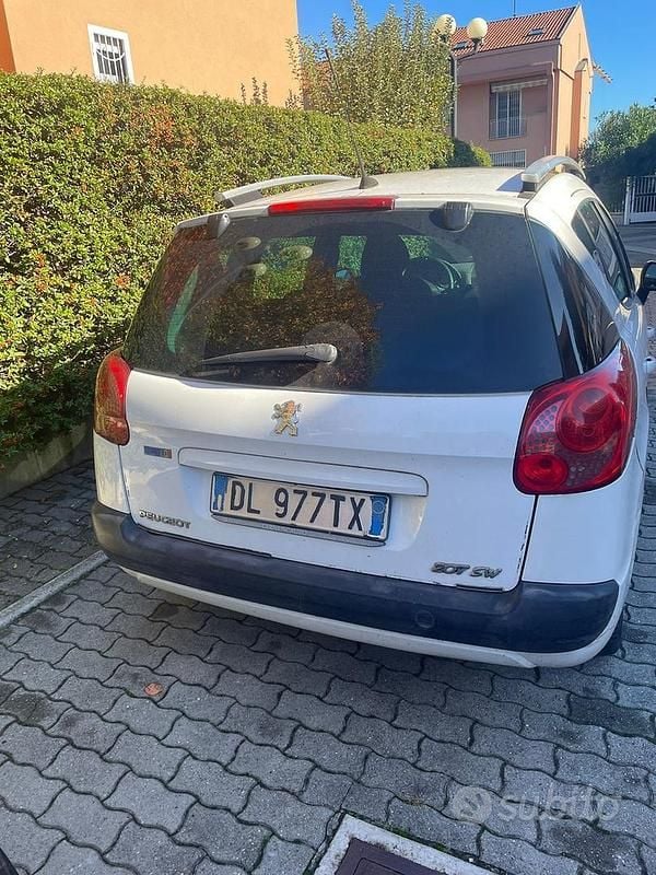 Usata Peugeot 207 120 CV (88 kW) 2008 Bianco Station wagon