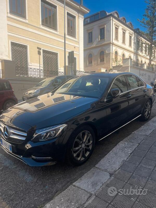 Usato 2015 Mercedes 220 2.1 Diesel 170 CV (22.000 €)