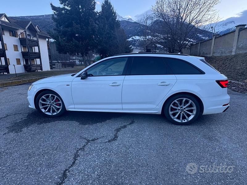 Usata Audi A4 S-Line 190 CV (139 kW) 2019 Bianco Station wagon