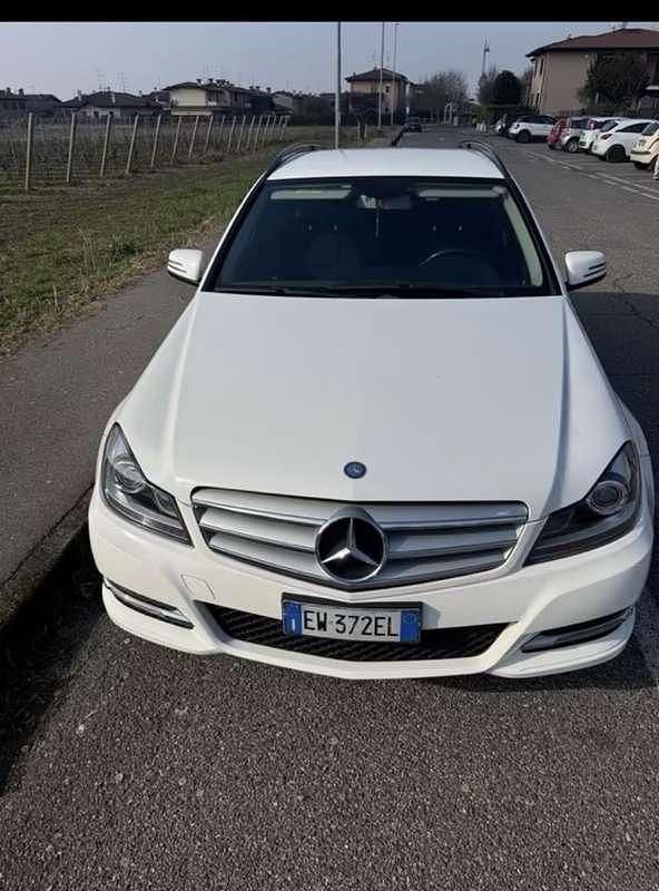 Usata Mercedes C180 120 CV (88 kW) 2014 Station wagon
