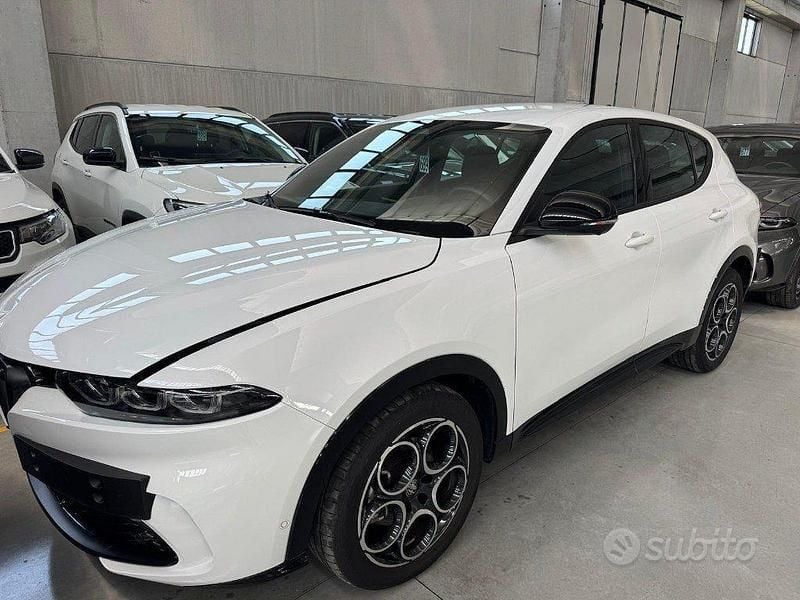 Bianco Usata 2024 Alfa Romeo Sprint Sprint Coupé | 27.490 € (Buon prezzo) - Immagine 1/4