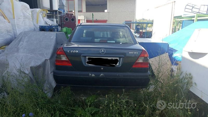 Usata Mercedes C220 2002 Berlina