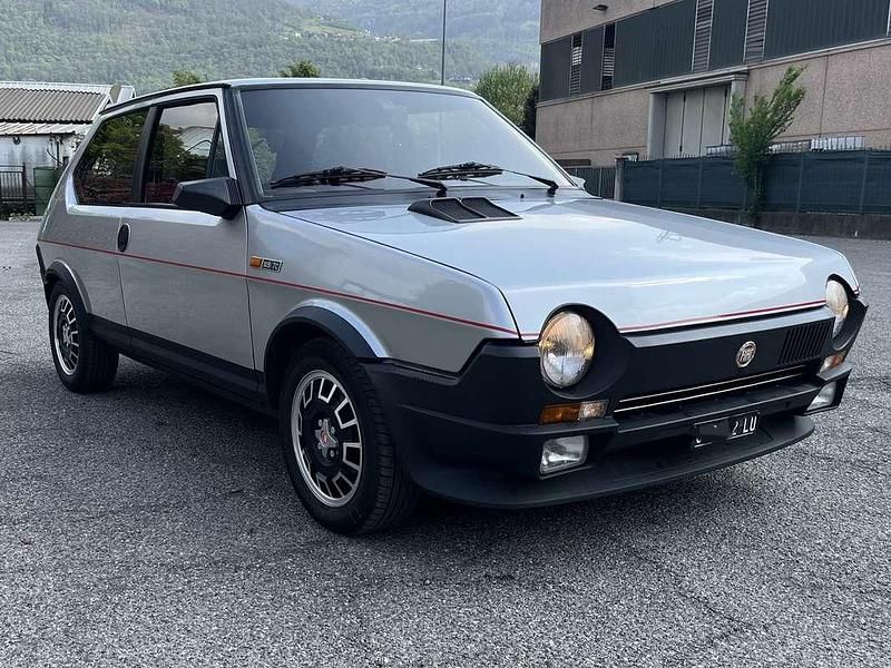 Usata Fiat Ritmo 105 CV (77 kW) 1981 Argento Berlina