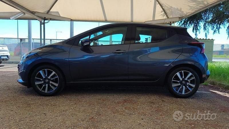Usata Nissan Micra Acenta 90 CV (66 kW) 2018 Grigio Utilitaria