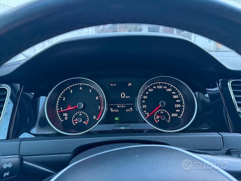 Usata VW Golf VII LOUNGE 150 CV (110 kW) 2015 Bianco Berlina