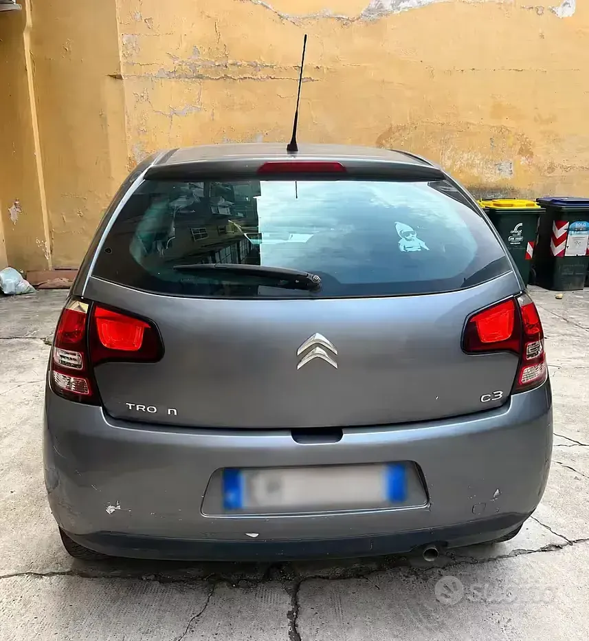 Usata Citroën C3 Attraction 68 CV (50 kW) 2011 Grigio Utilitaria
